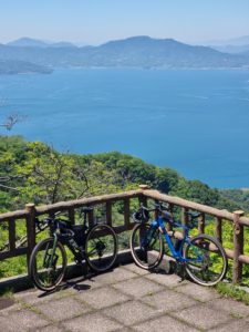 Shimanami Kaido eða „Brýnar sjö“ er einstakt hjólaævintýri